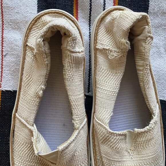 Toms Parker Slip On Boat Shoe Sneakers. Natural Color. Distressed. Size 7.5. - Picture 11 of 14